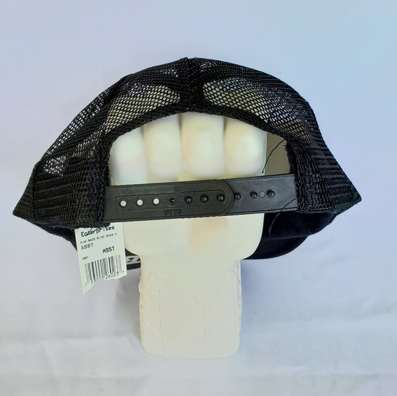 NWT Hungover Black Trucker Hat - Picture 2 of 3